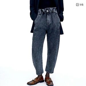 Zara High-Waisted Washed Black Wide-Leg Jeans